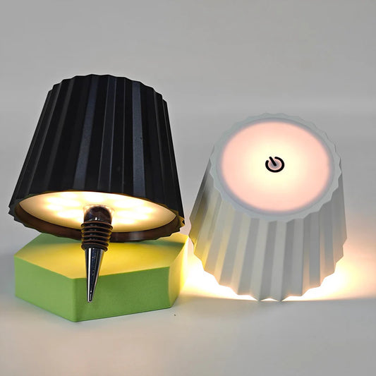 DomoStil™ Wine bottle lamp