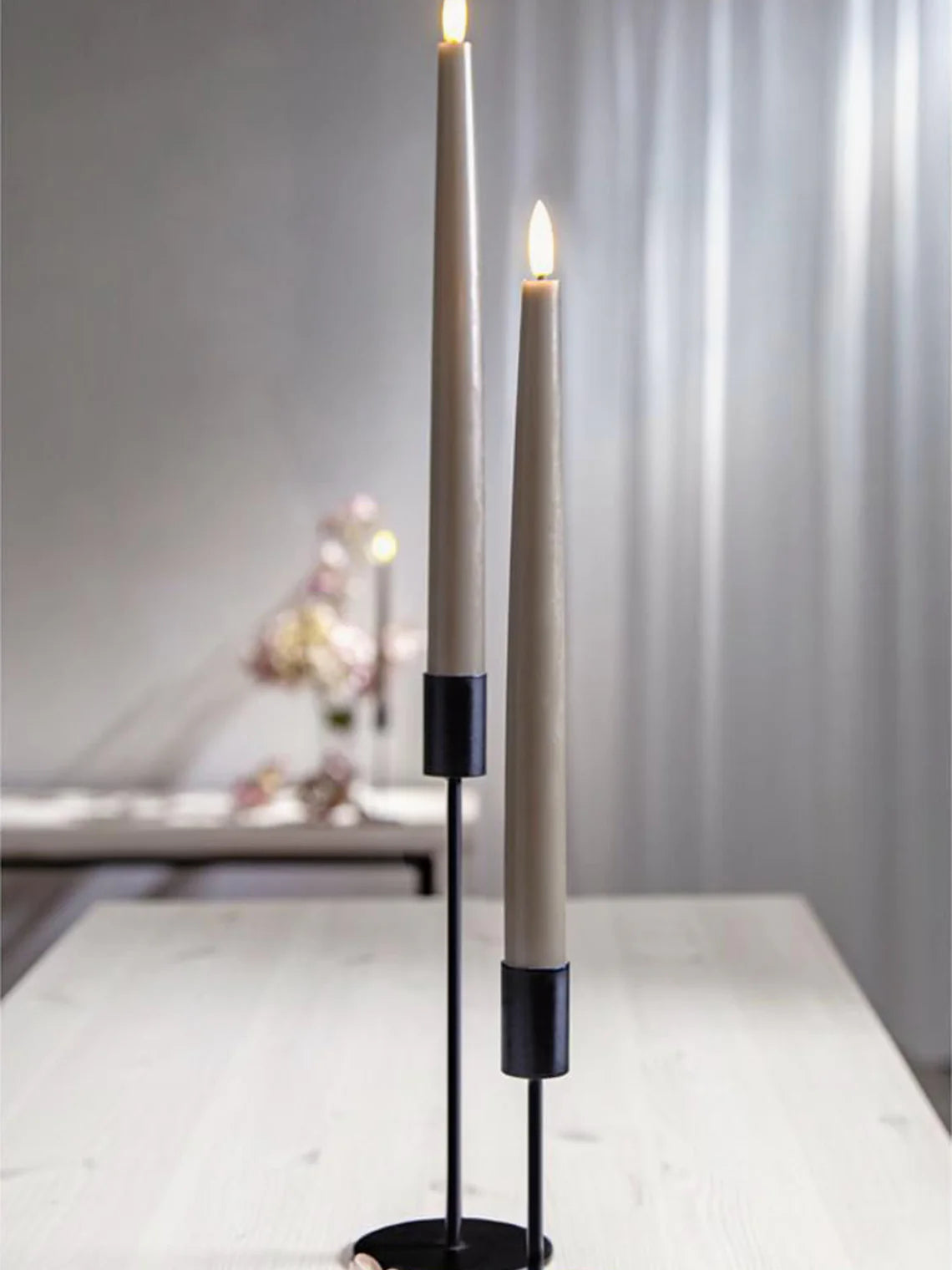 DomoStil™ Led Taper Candles Flame Slim with Timer Function and Remote Control, 2-piece